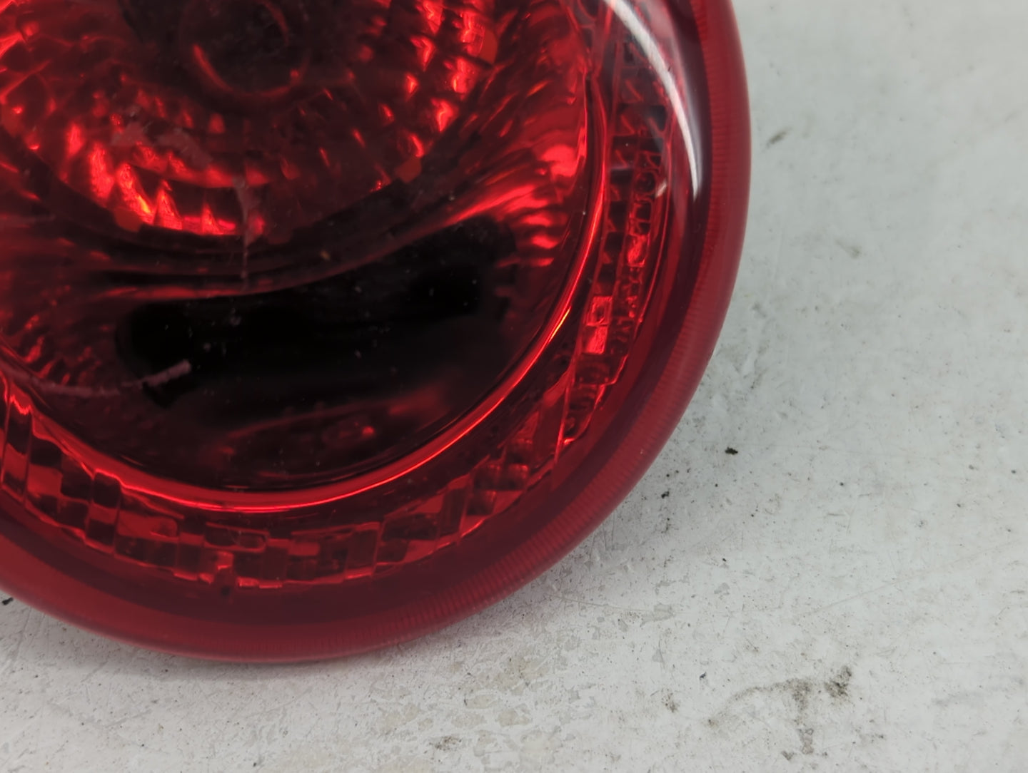 2006-2011 Chevrolet Hhr Tail Light Assembly Passenger Right OEM P/N:16532504 A Fits Fits 2006 2007 2008 2009 2010 2011 OEM U