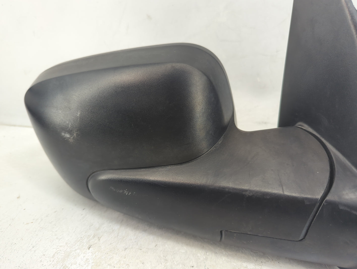 2006-2011 Chevrolet Hhr Passenger Side View Mirror - Right Door Mirror OEM Used - Oemusedautoparts1.com