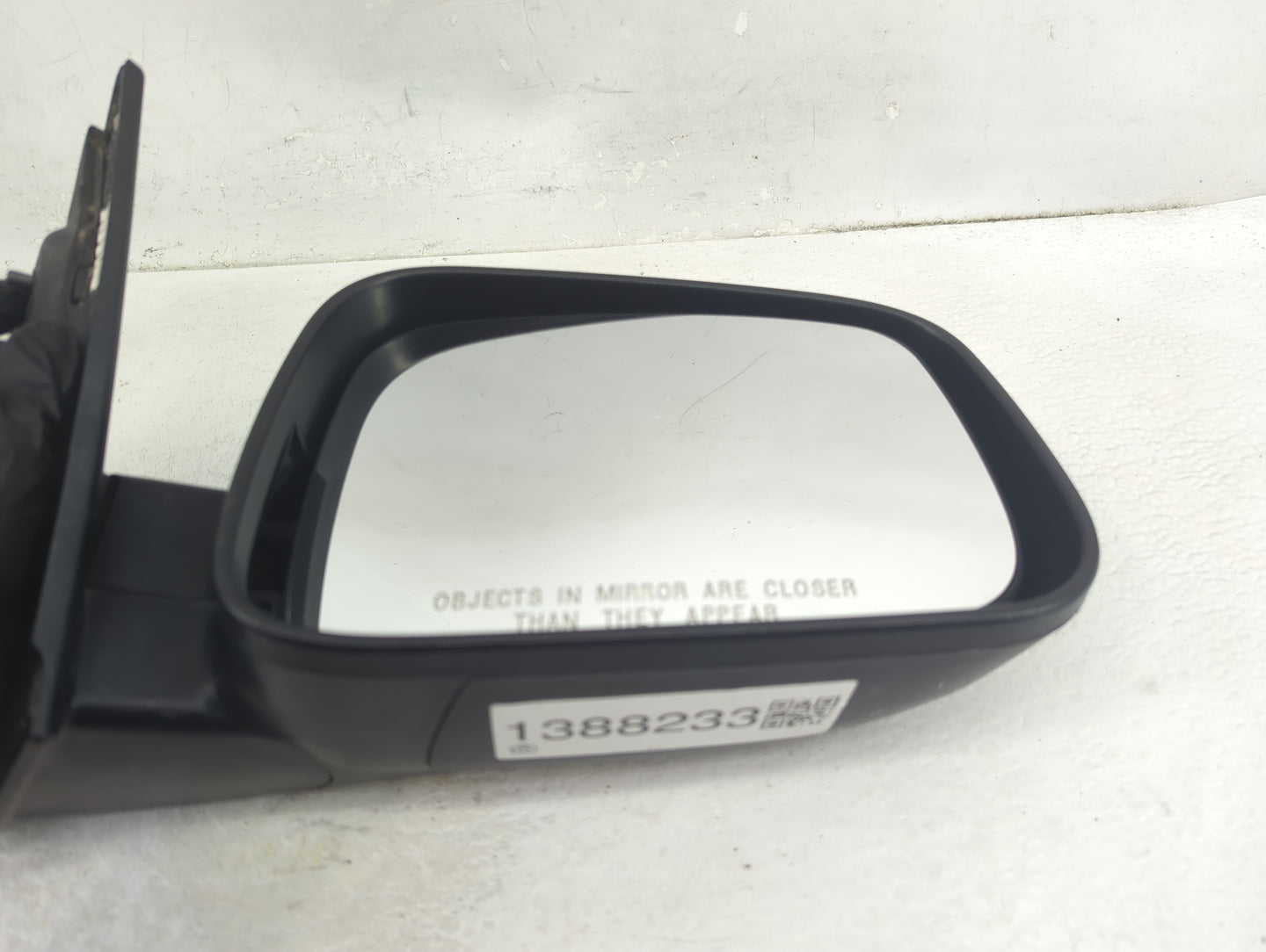 2006-2011 Chevrolet Hhr Passenger Side View Mirror - Right Door Mirror OEM Used - Oemusedautoparts1.com