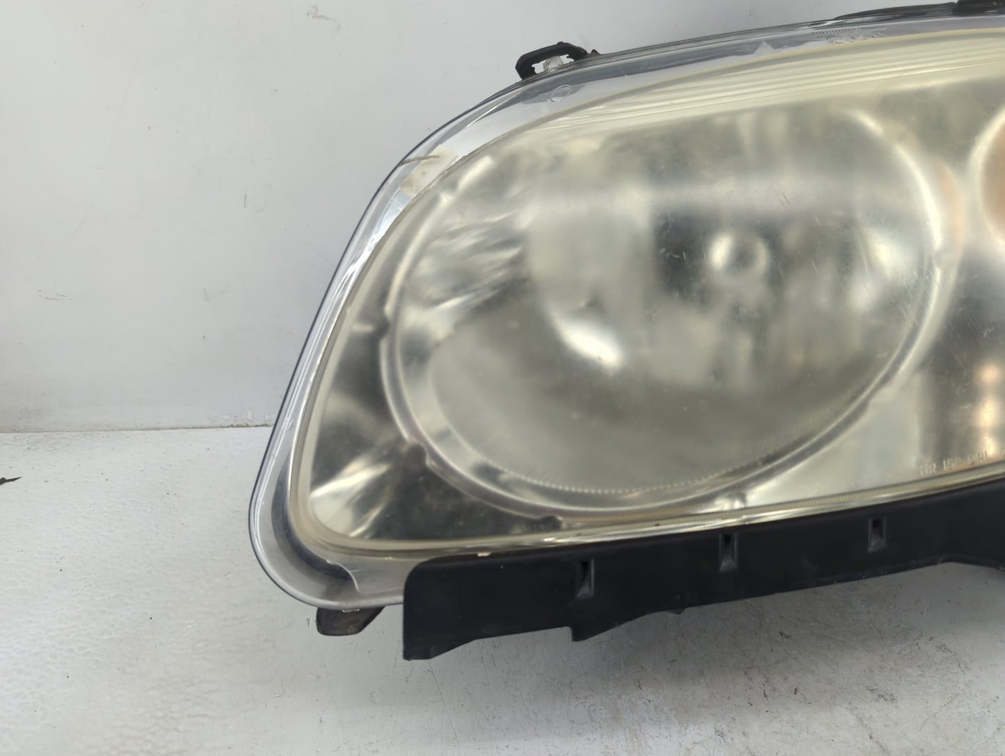 2006-2011 Chevrolet Hhr Driver Left Oem Head Light Headlight Lamp 1389742 - Oemusedautoparts1.com