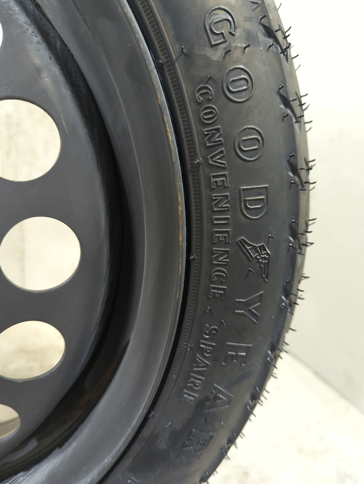 2008 Chevrolet Hhr Spare Donut Tire Wheel Rim Oem - Oemusedautoparts1.com