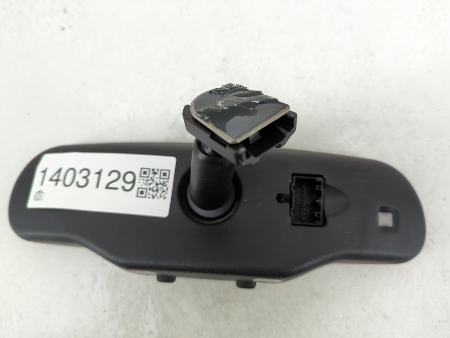 2007-2008 Chevrolet Hhr Interior Rear View Mirror Replacement OEM P/N:25812209 Fits Fits 2007 2008 OEM Used Auto Parts - Oem