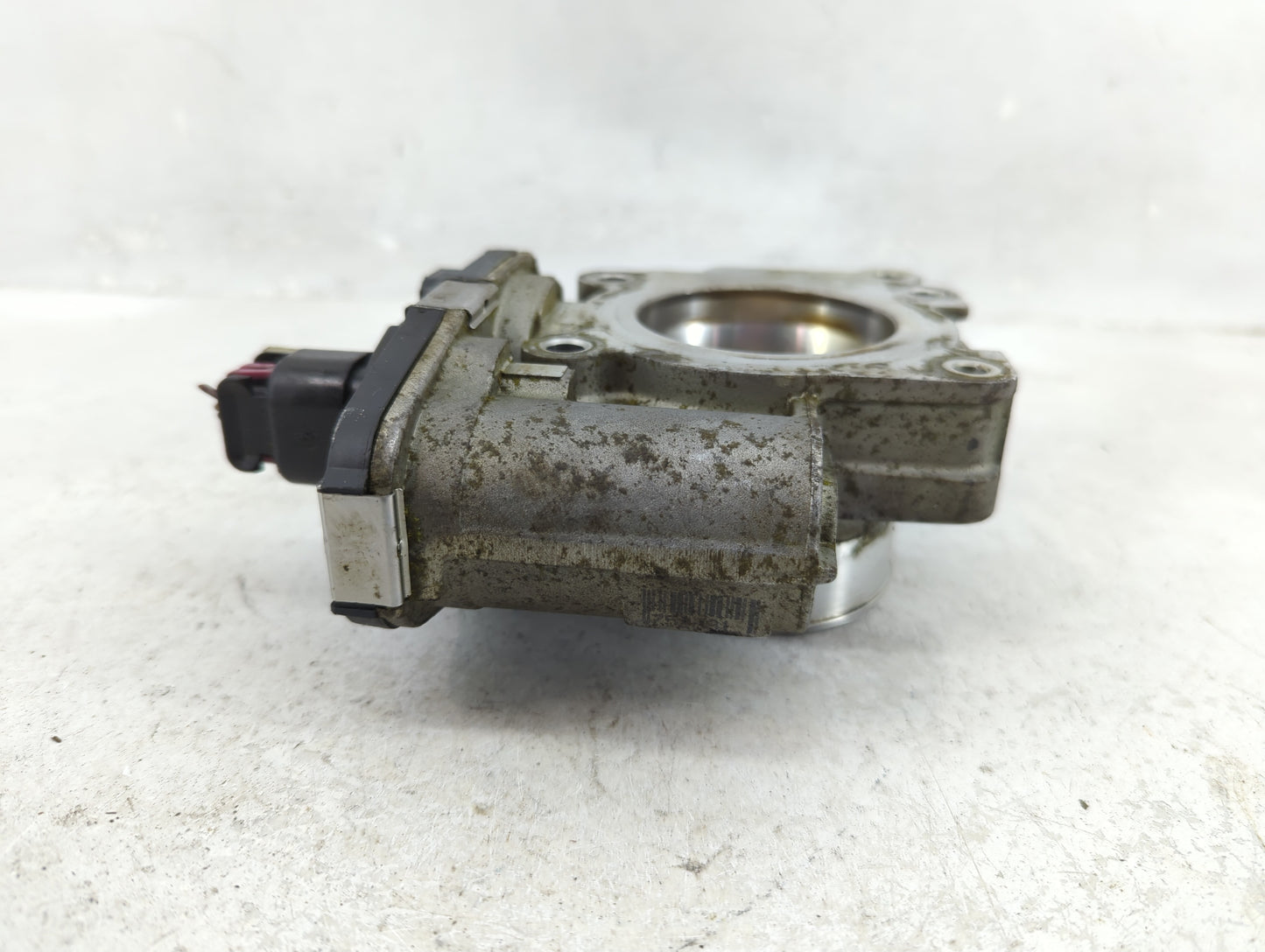 2008-2011 Chevrolet Hhr Throttle Body P/N:12616668 Fits Fits 2007 2008 2009 2010 2011 2012 OEM Used Auto Parts - Oemusedauto