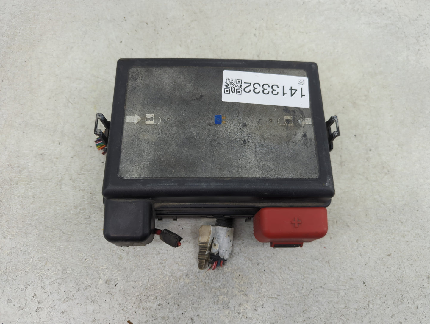 2008 Chevrolet Hhr Fusebox Fuse Box Panel Relay Module P/N:15913674 Fits OEM Used Auto Parts - Oemusedautoparts1.com