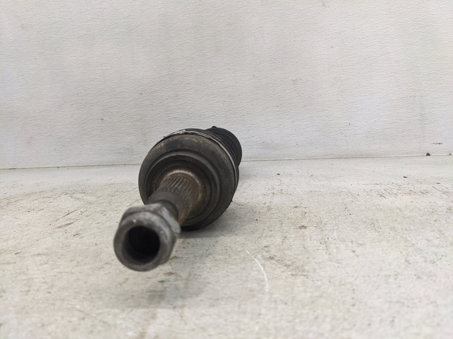 2006-2011 Chevrolet Hhr Axle Shaft Front Driver Cv C/v - Oemusedautoparts1.com