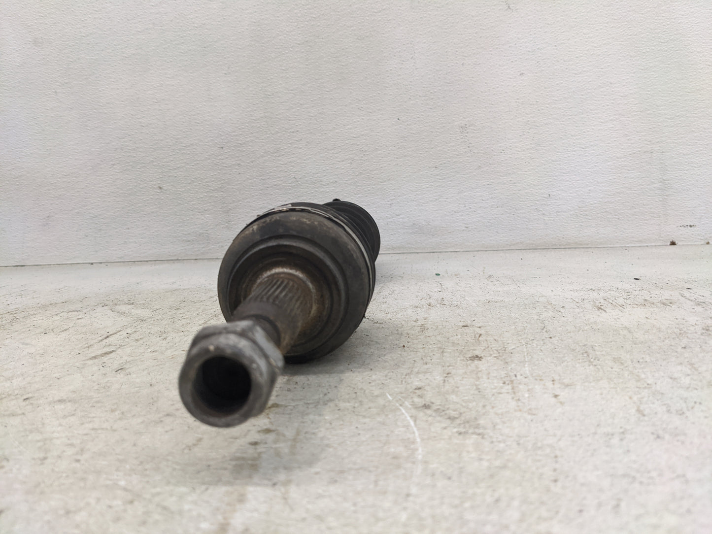 2006-2011 Chevrolet Hhr Axle Shaft Front Driver Cv C/v - Oemusedautoparts1.com