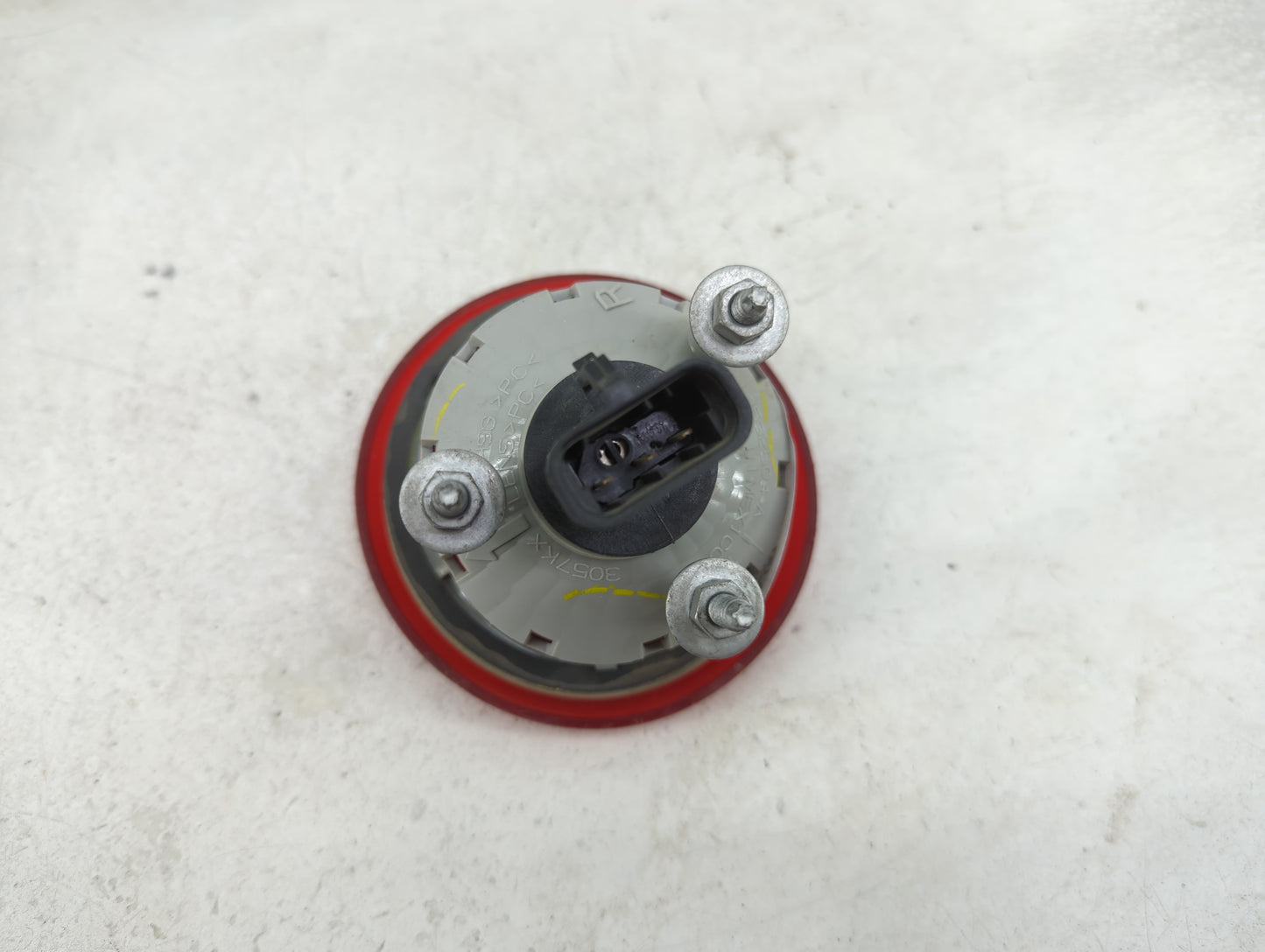 2006-2011 Chevrolet Hhr Tail Light Assembly Passenger Right OEM P/N:15821824 Fits Fits 2006 2007 2008 2009 2010 2011 OEM Use