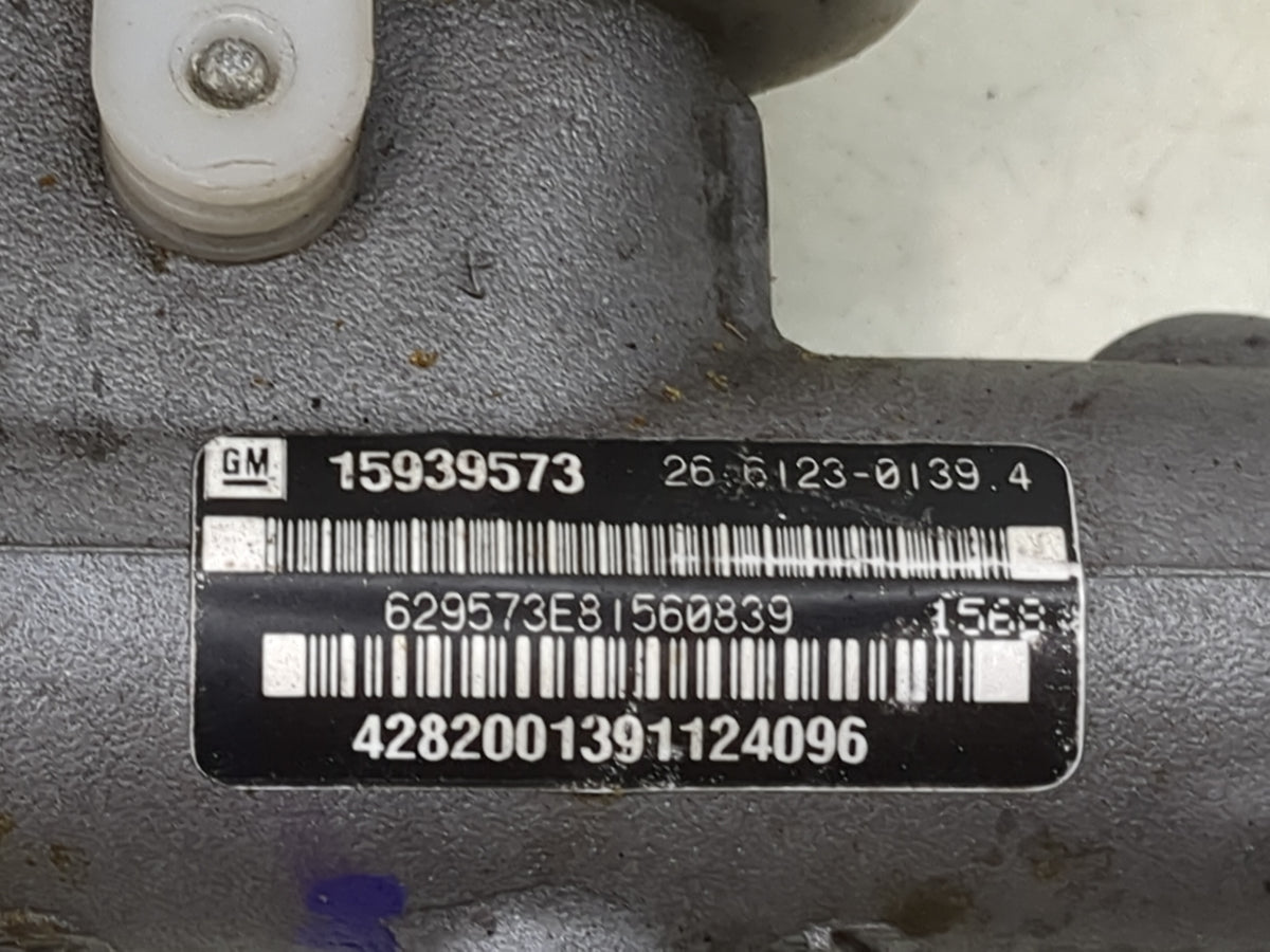 2008-2011 Chevrolet Hhr Brake Master Cylinder 1513009 - Oemusedautoparts1.com