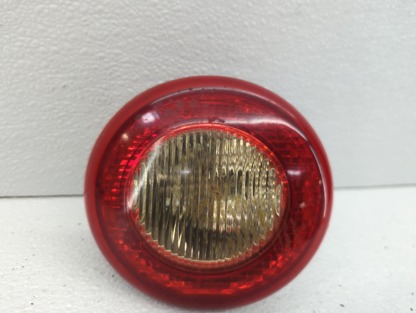 2006-2011 Chevrolet Hhr Tail Light Assembly Passenger Right OEM P/N:15875484 25863812 Fits Fits 2006 2007 2008 2009 2010 201