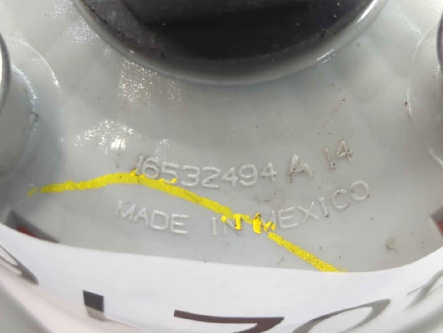 2006-2011 Chevrolet Hhr Tail Light Assembly Passenger Right OEM P/N:15875484 25863812 Fits Fits 2006 2007 2008 2009 2010 201