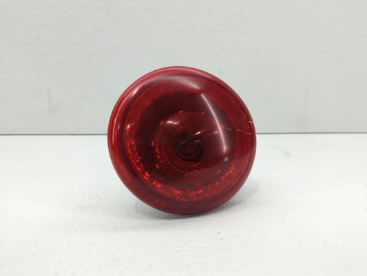 2006-2011 Chevrolet Hhr Tail Light Assembly Passenger Right OEM P/N:15875484 25863812 Fits Fits 2006 2007 2008 2009 2010 201