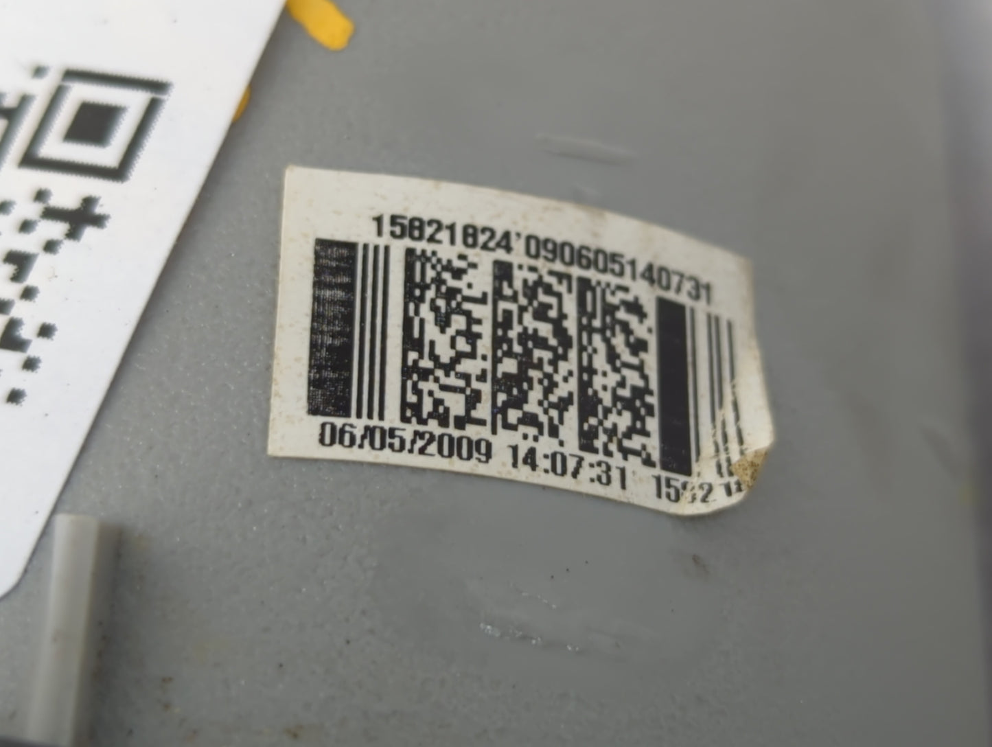 2006-2011 Chevrolet Hhr Tail Light Assembly Passenger Right OEM P/N:15875484 25863812 Fits Fits 2006 2007 2008 2009 2010 201