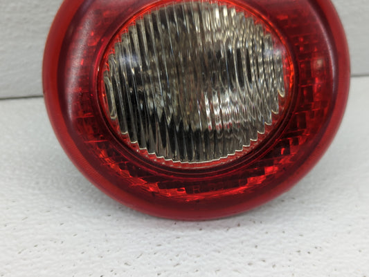 2006-2011 Chevrolet Hhr Tail Light Assembly Passenger Right OEM P/N:15875484 25863812 Fits Fits 2006 2007 2008 2009 2010 2011 OEM Used Auto Parts