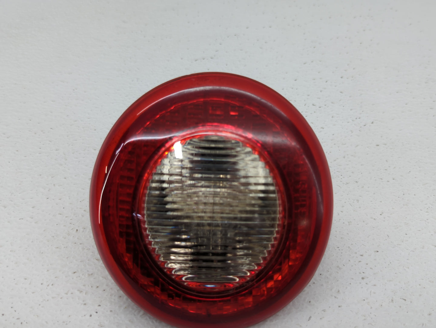 2006-2011 Chevrolet Hhr Tail Light Assembly Passenger Right OEM P/N:15875485 25823015 Fits Fits 2006 2007 2008 2009 2010 201