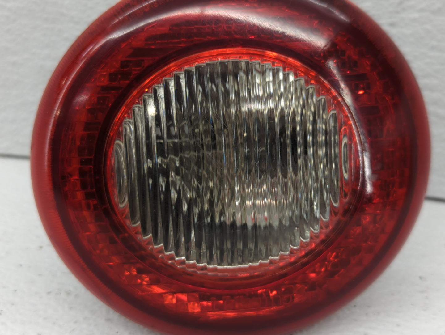 2006-2011 Chevrolet Hhr Tail Light Assembly Driver Left OEM P/N:22727298 25823016 Fits Fits 2006 2007 2008 2009 2010 2011 OE