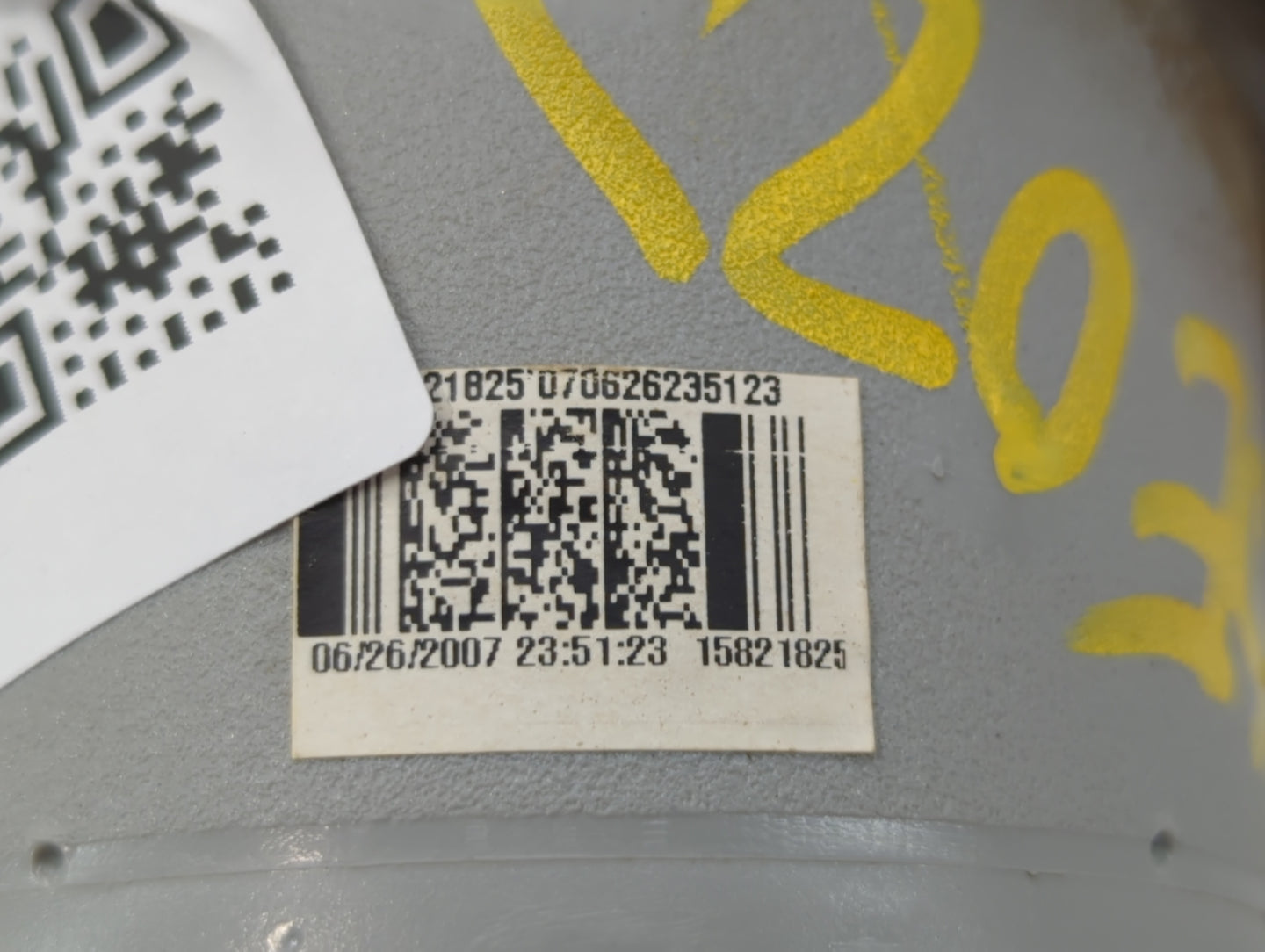 2006-2011 Chevrolet Hhr Tail Light Assembly Driver Left OEM P/N:15821825 22727298 Fits Fits 2006 2007 2008 2009 2010 2011 OE