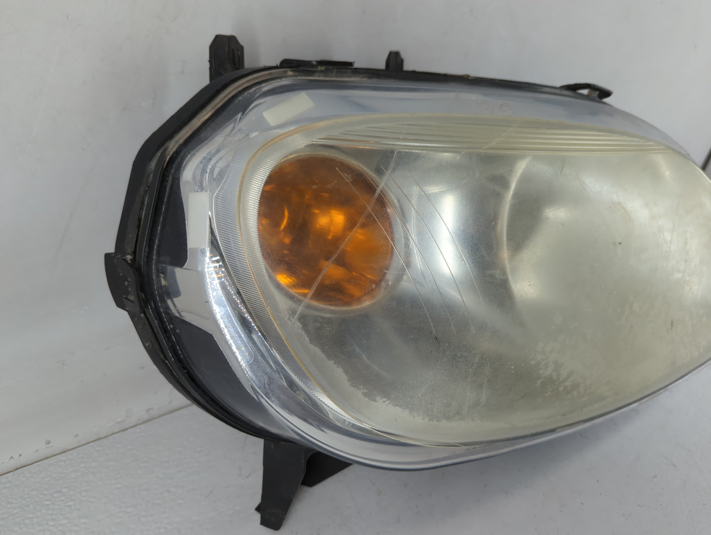 2006-2011 Chevrolet Hhr Passenger Right Oem Head Light Headlight Lamp - Oemusedautoparts1.com