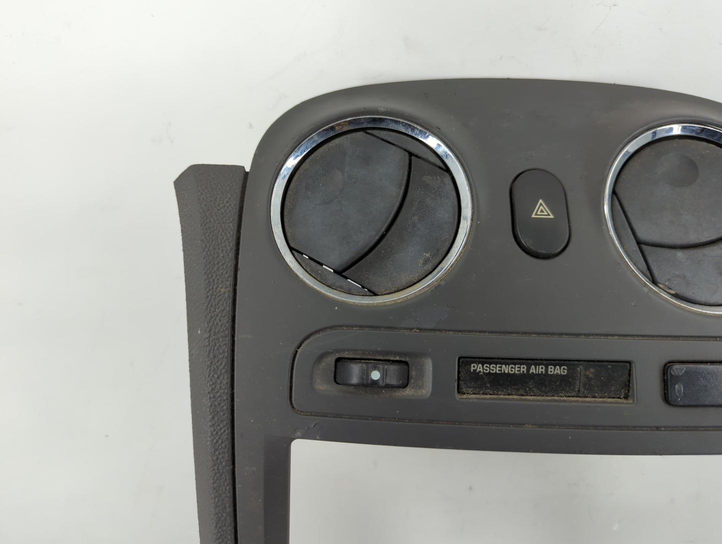 2006-2011 Chevrolet Hhr Air Bag Driver Left Steering Wheel Mounted - Oemusedautoparts1.com