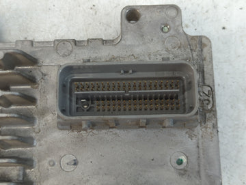 2007-2011 Chevrolet Hhr PCM Engine Control Computer ECU ECM PCU OEM P/N:12618031 Fits Fits 2007 2008 2009 2010 2011 2012 OEM Used Auto Parts