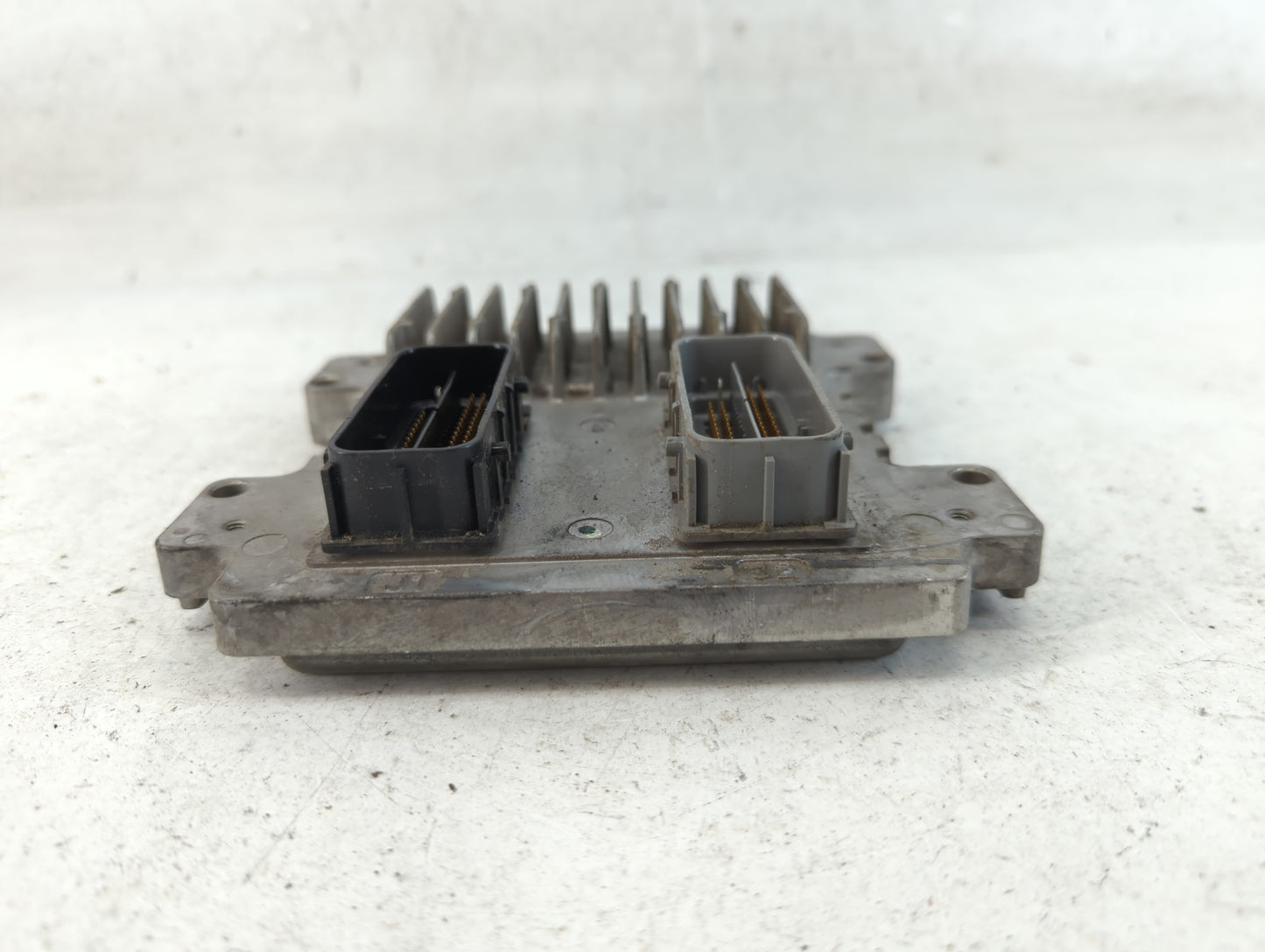 2007-2011 Chevrolet Hhr PCM Engine Control Computer ECU ECM PCU OEM P/N:12618031 Fits Fits 2007 2008 2009 2010 2011 2012 OEM