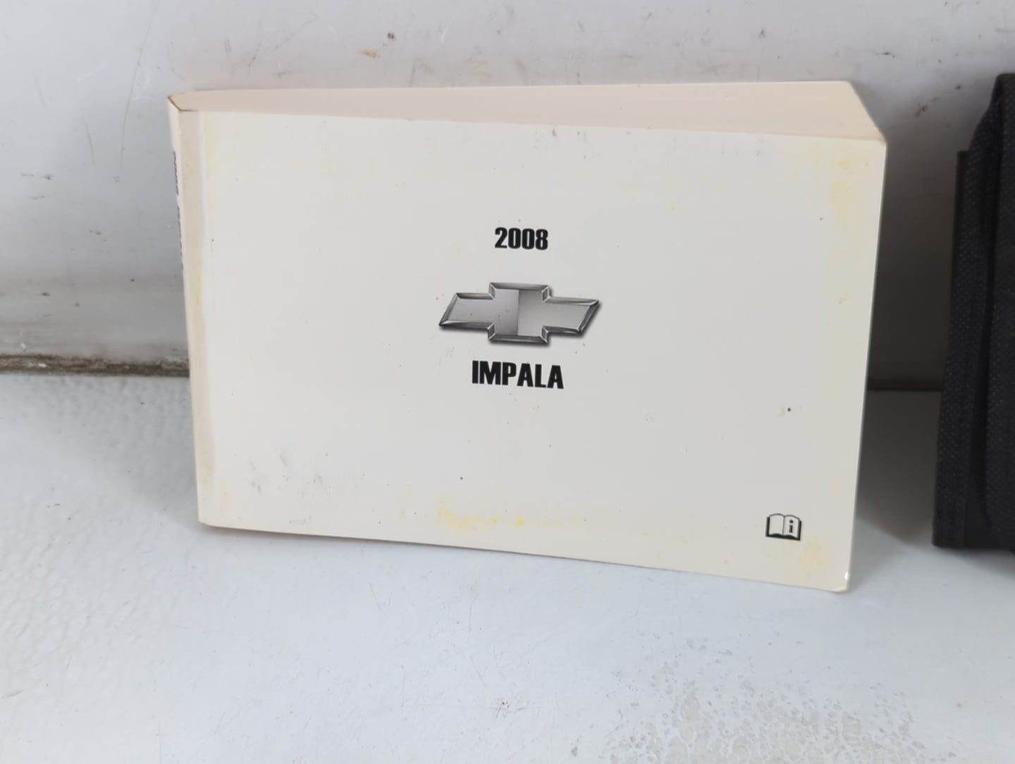 2008 Chevrolet Impala Owners Manual Book Guide P/N:15863019 B OEM Used Auto Parts - Oemusedautoparts1.com