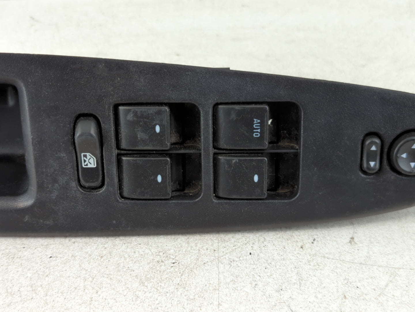 2006-2008 Chevrolet Impala Master Power Window Switch Replacement Driver Side Left P/N:10340140 Fits Fits 2006 2007 2008 OEM
