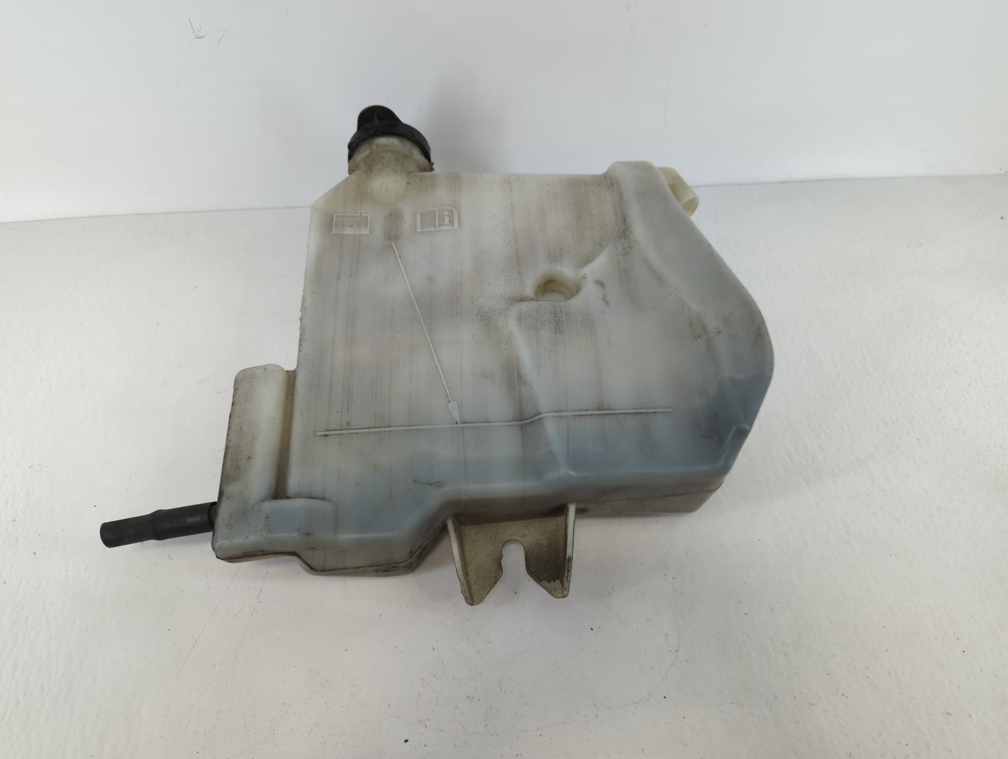 2006-2016 Chevrolet Impala Windshield Washer Fluid Reservoir Bottle Oem - Oemusedautoparts1.com