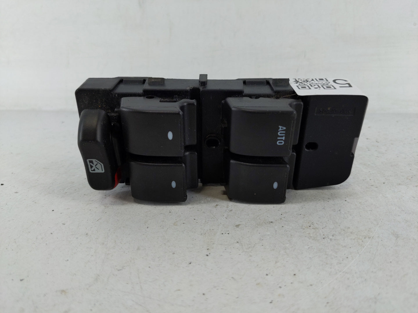2000-2016 Chevrolet Impala Master Power Window Switch Replacement Driver Side Left P/N:10340140 Fits OEM Used Auto Parts - O