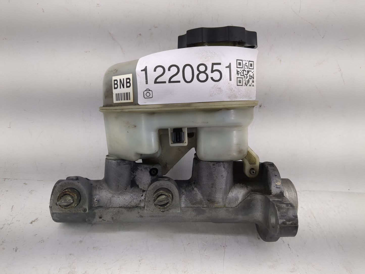 2006-2008 Chevrolet Impala Brake Master Cylinder - Oemusedautoparts1.com
