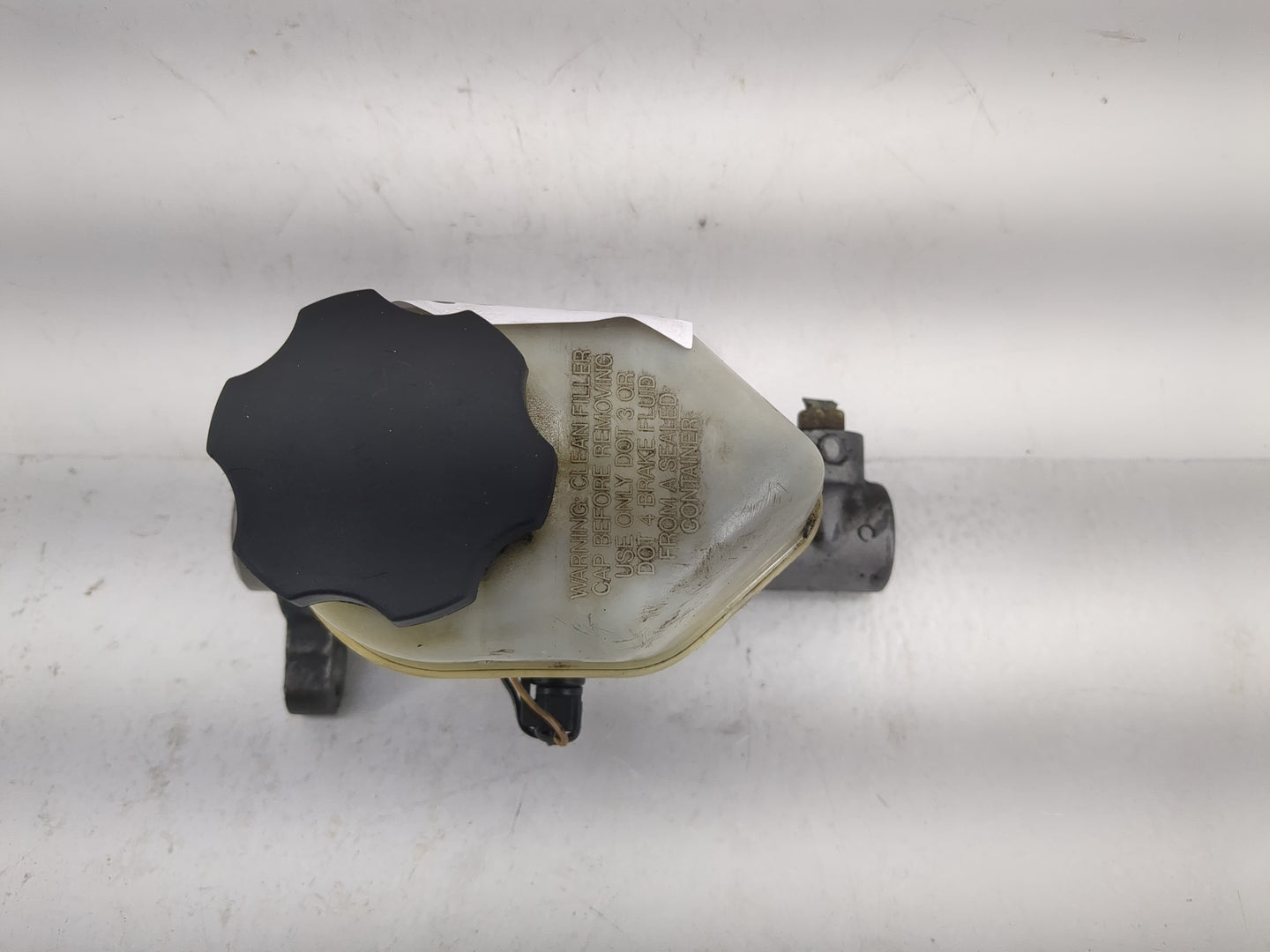 2006-2008 Chevrolet Impala Brake Master Cylinder - Oemusedautoparts1.com