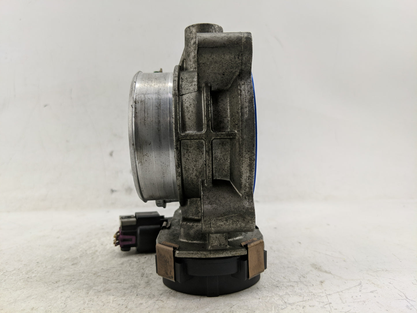 2006-2011 Chevrolet Impala Throttle Body Fits Fits 2006 2007 2008 2009 2010 2011 OEM Used Auto Parts - Oemusedautoparts1.com