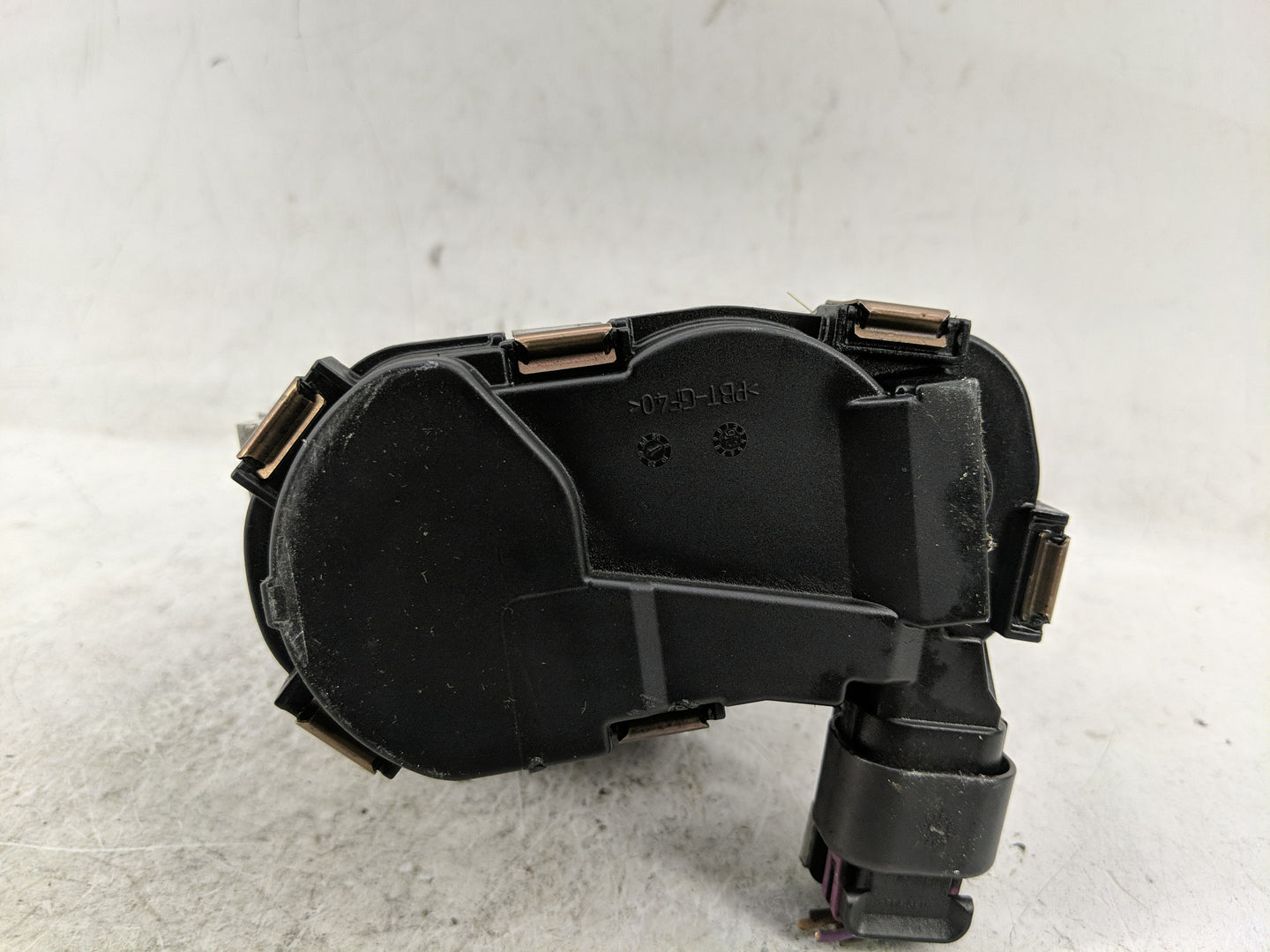 2006-2011 Chevrolet Impala Throttle Body Fits Fits 2006 2007 2008 2009 2010 2011 OEM Used Auto Parts - Oemusedautoparts1.com