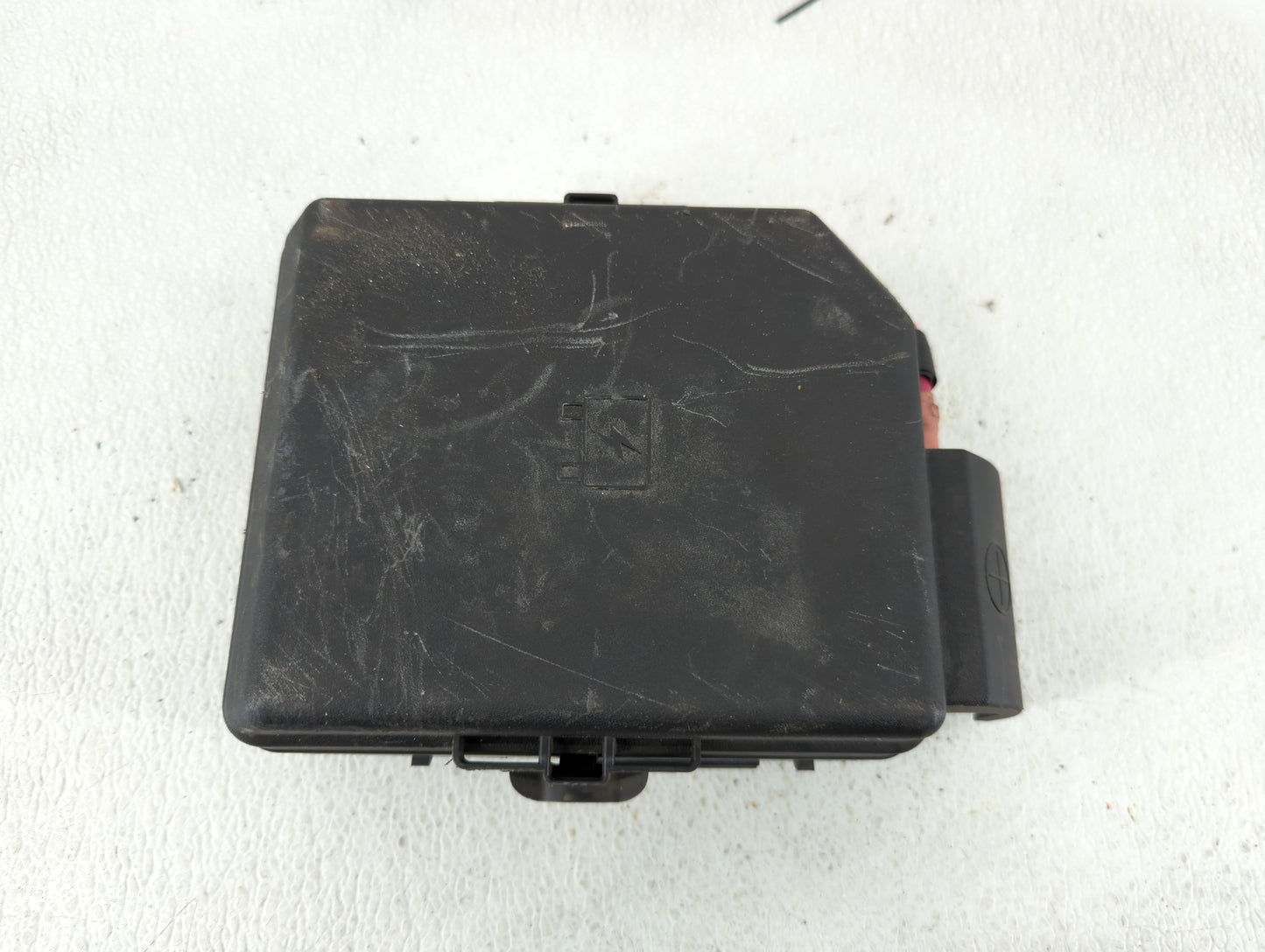 2008 Chevrolet Impala Fusebox Fuse Box Panel Relay Module P/N:13663438-01 Fits OEM Used Auto Parts - Oemusedautoparts1.com