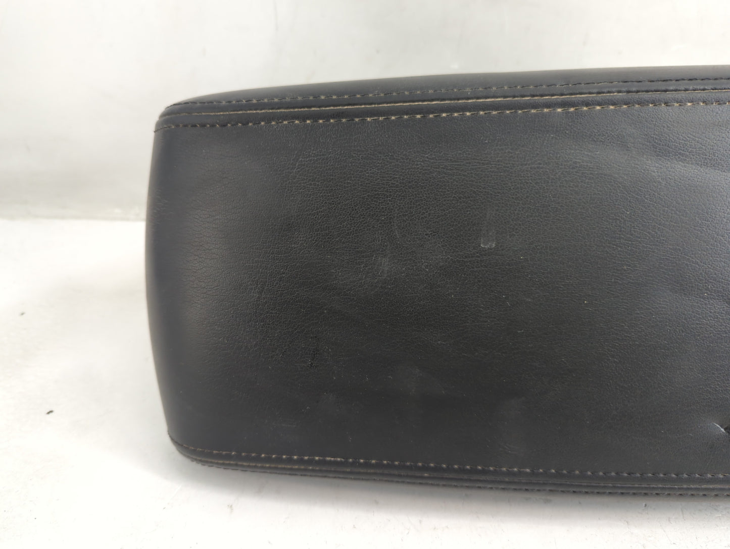 2008 Chevrolet Impala Center Console Armrest Cover Lid Fits OEM Used Auto Parts - Oemusedautoparts1.com