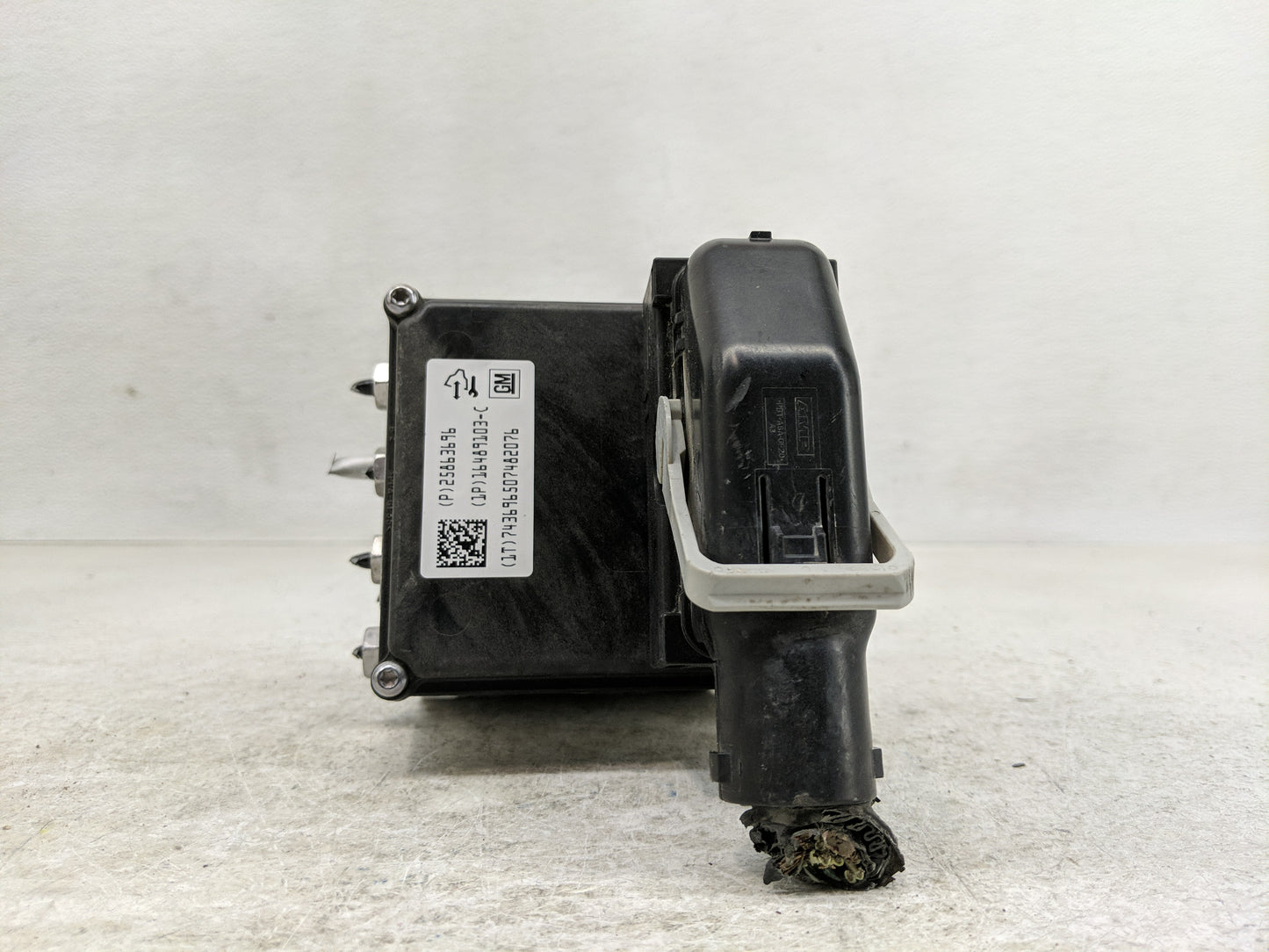 2008-2010 Chevrolet Impala ABS Pump Control Module Replacement P/N:16489103 25863696 Fits Fits 2008 2009 2010 OEM Used Auto 