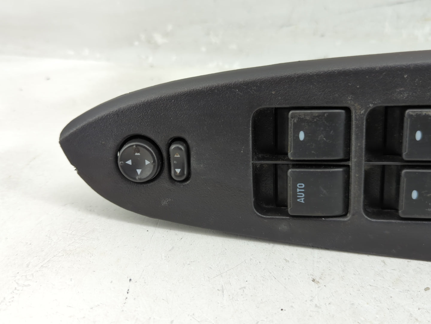 2006-2008 Chevrolet Impala Master Power Window Switch Replacement Driver Side Left P/N:10340140 Fits Fits 2006 2007 2008 OEM