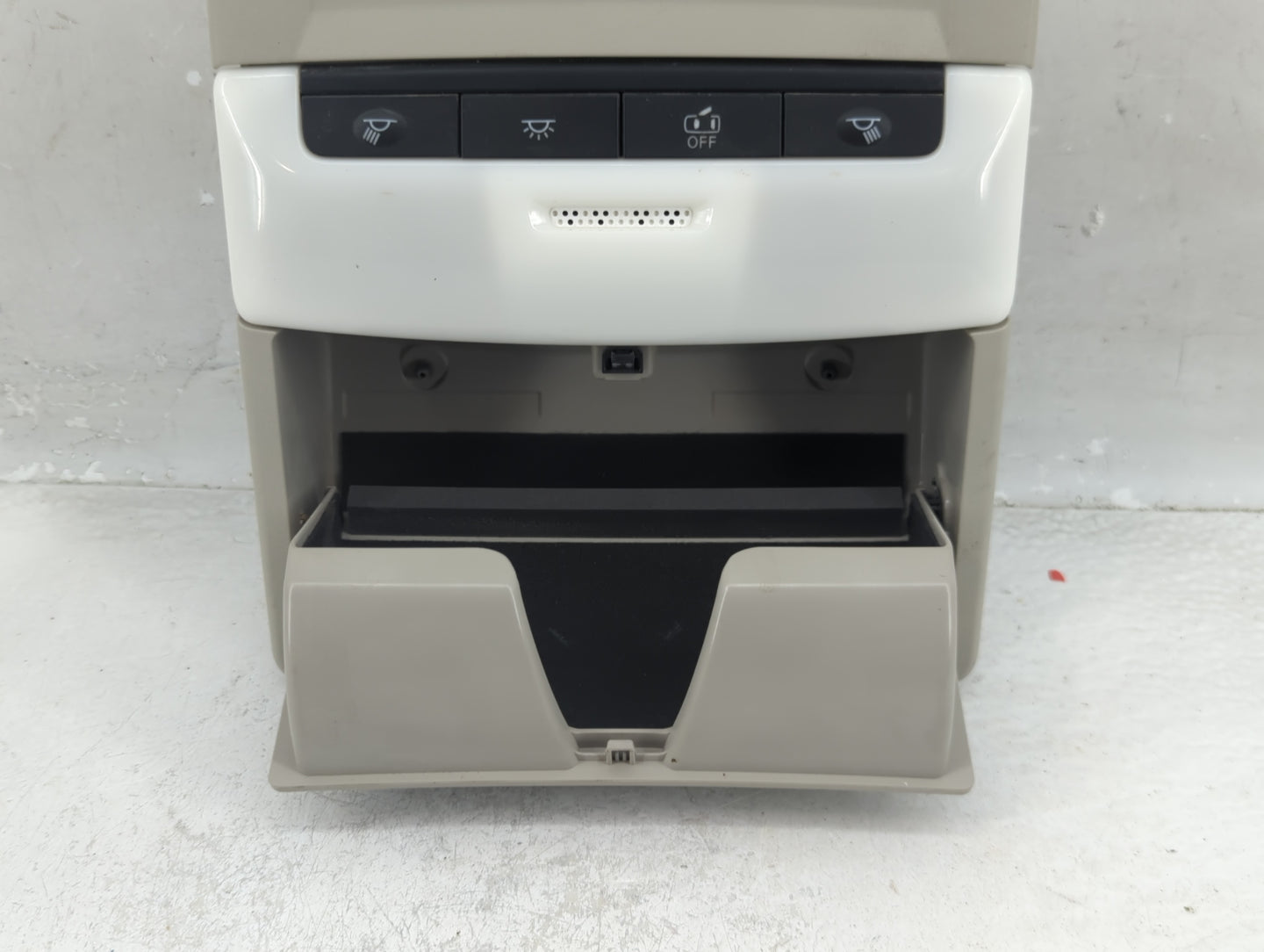 2008 Chevrolet Impala Overhead Roof Console - Oemusedautoparts1.com