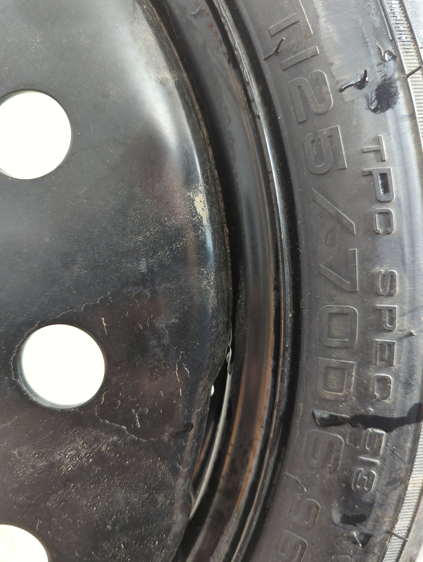 2000-2016 Chevrolet Impala Spare Donut Tire Wheel Rim Oem 1352036 - Oemusedautoparts1.com