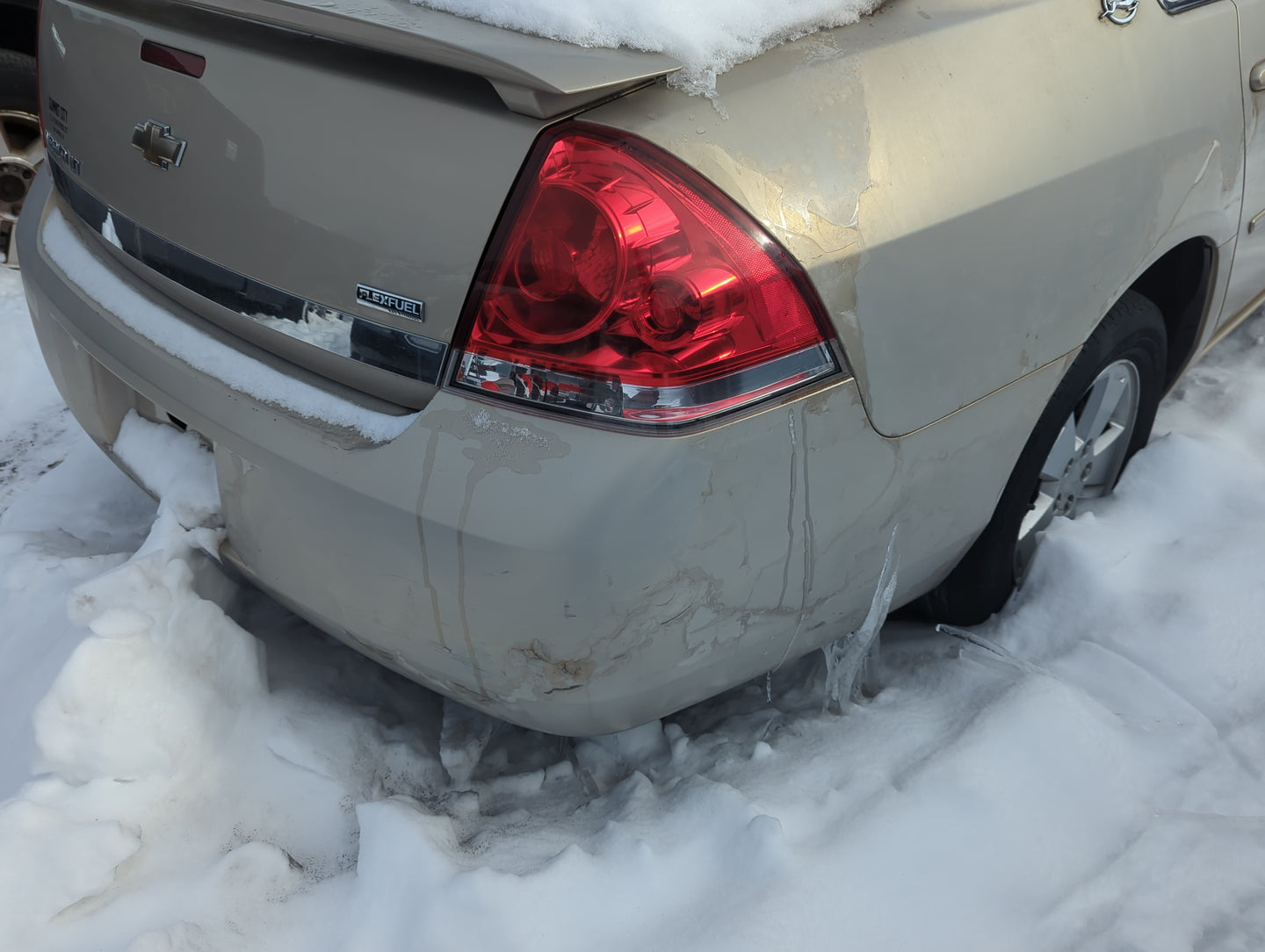 2006-2011 Chevrolet Impala Rear Bumper Assembly Oem 1354704 - Oemusedautoparts1.com