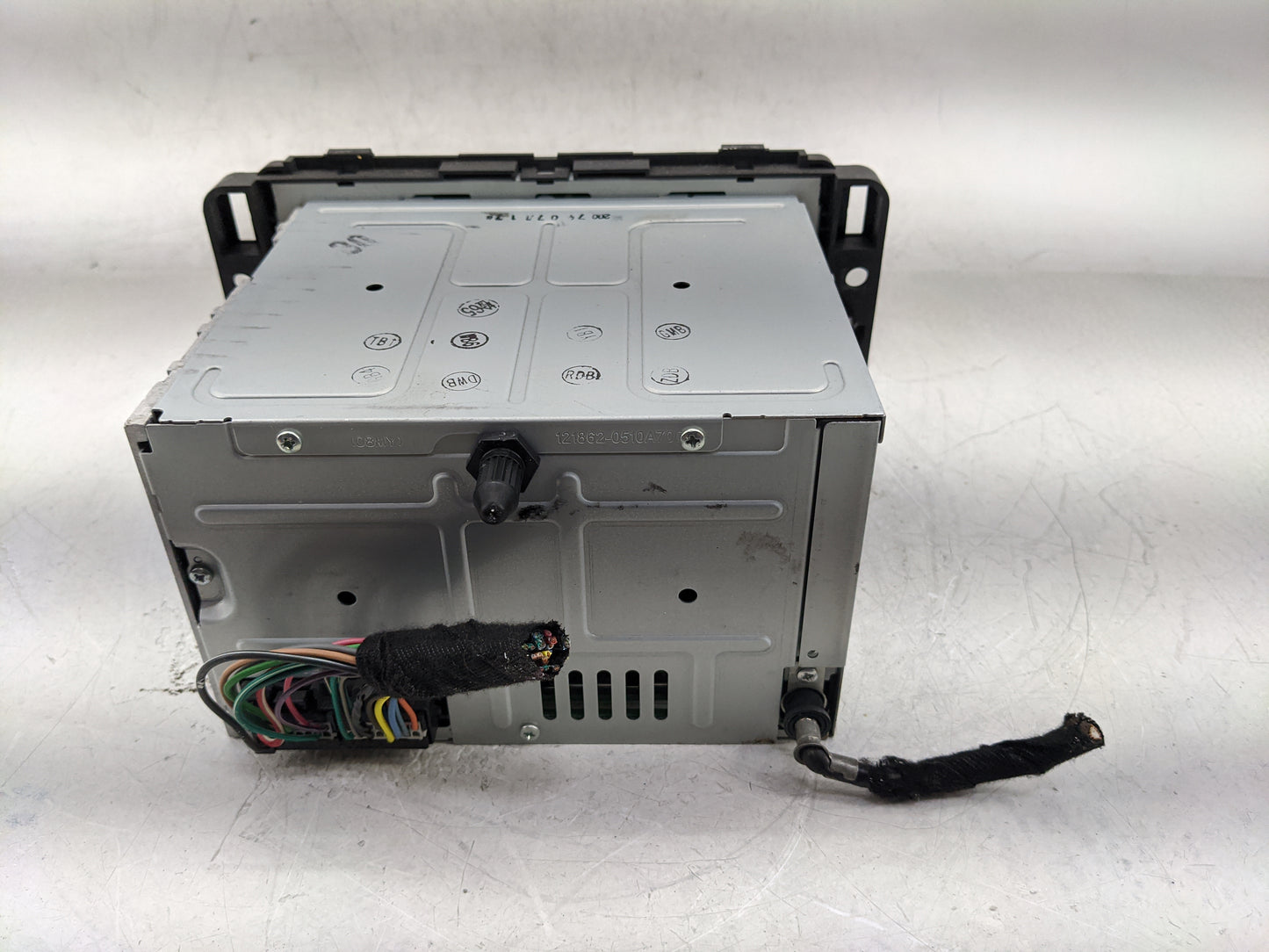 2006-2016 Chevrolet Impala Radio AM FM Cd Player Receiver Replacement P/N:25887147 Fits OEM Used Auto Parts - Oemusedautopar