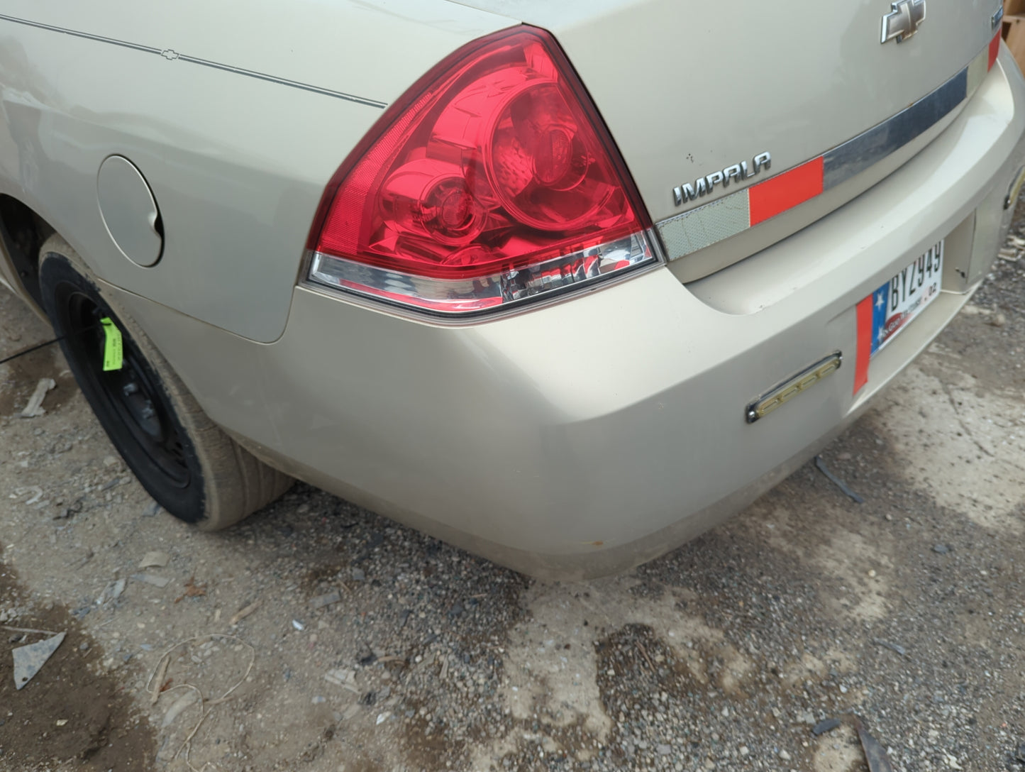2006-2011 Chevrolet Impala Rear Bumper Assembly Oem 1388019 - Oemusedautoparts1.com