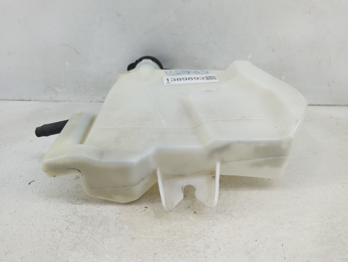 2006 Chevrolet Impala Radiator Coolant Overflow Expansion Tank Bottle 1389893 - Oemusedautoparts1.com