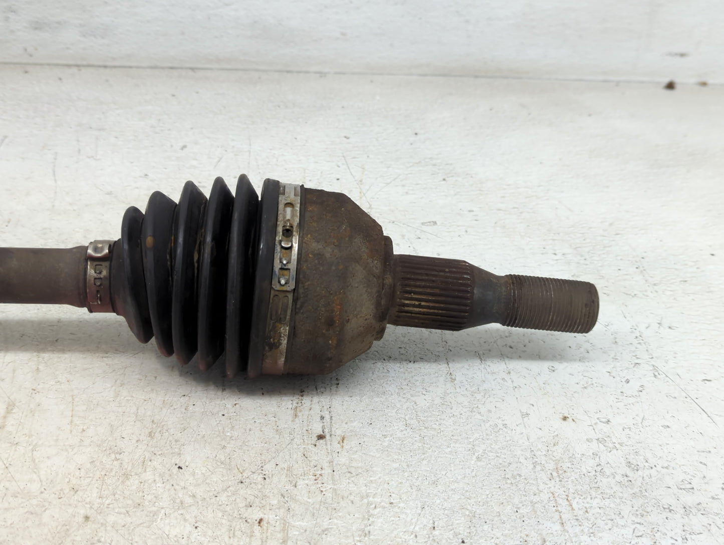 2006-2009 Chevrolet Impala Axle Shaft Front Passenger Cv C/v - Oemusedautoparts1.com