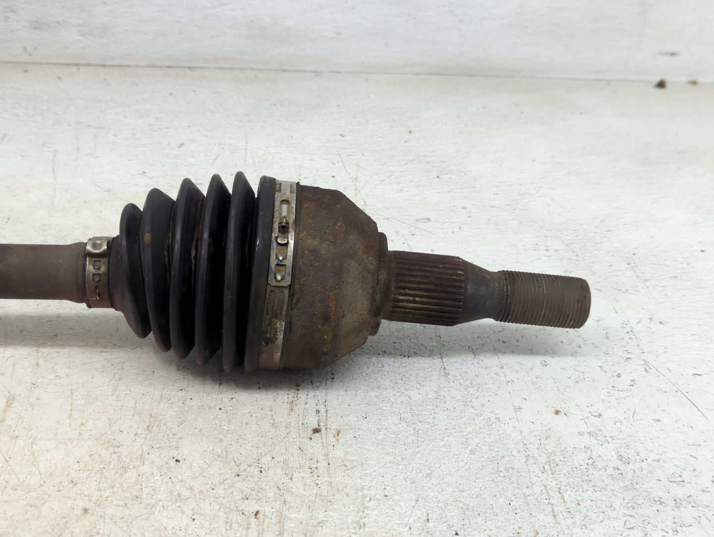 2006-2009 Chevrolet Impala Axle Shaft Front Passenger Cv C/v - Oemusedautoparts1.com