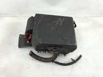 2008-2011 Chevrolet Impala Fusebox Fuse Box Panel Relay Module P/N:13729154-01 Fits Fits 2008 2009 2010 2011 OEM Used Auto P