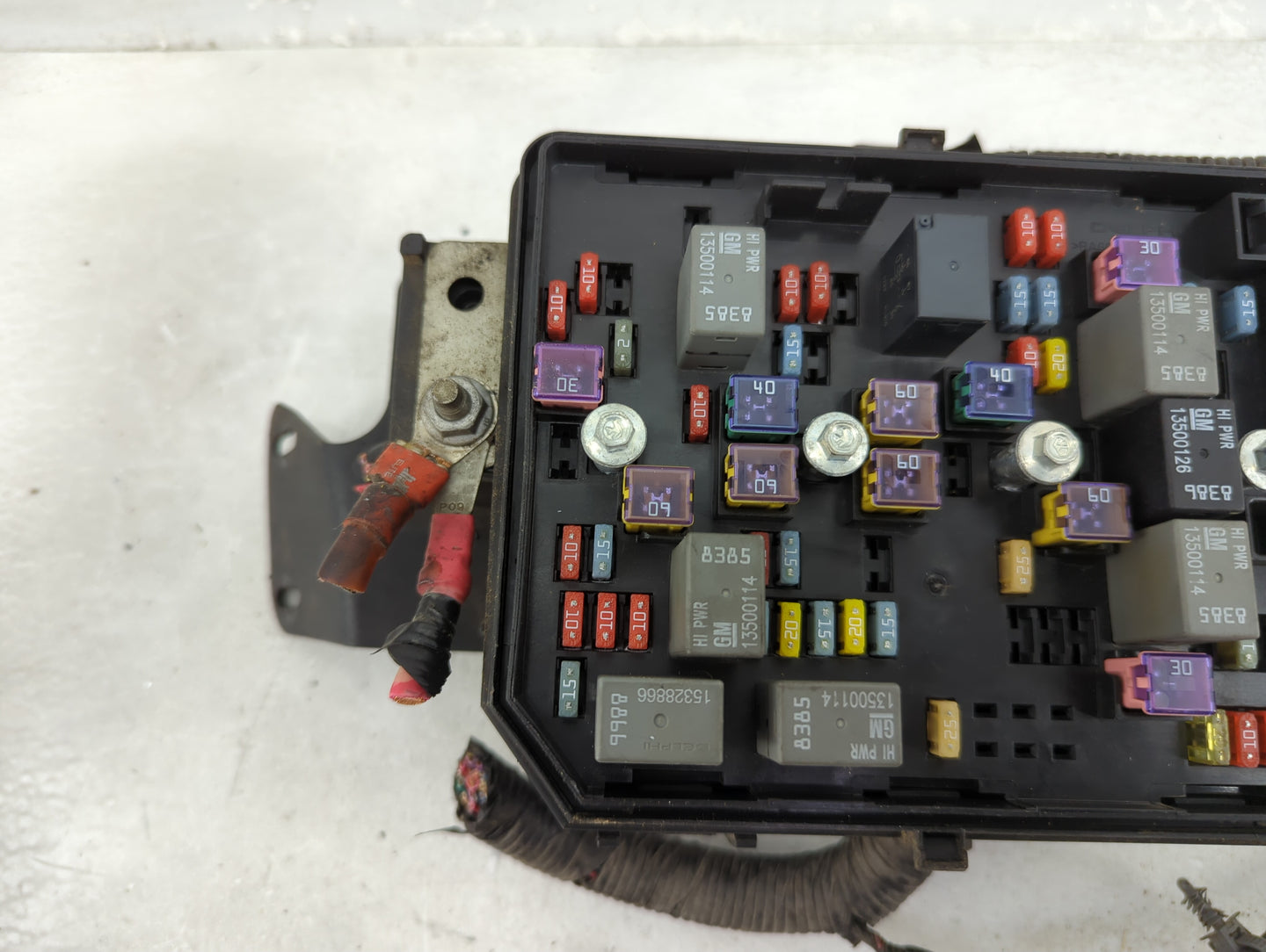 2008-2011 Chevrolet Impala Fusebox Fuse Box Panel Relay Module P/N:13729154-01 Fits Fits 2008 2009 2010 2011 OEM Used Auto P