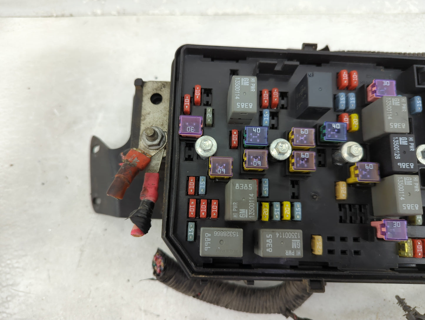 2008-2011 Chevrolet Impala Fusebox Fuse Box Panel Relay Module P/N:13729154-01 Fits Fits 2008 2009 2010 2011 OEM Used Auto P