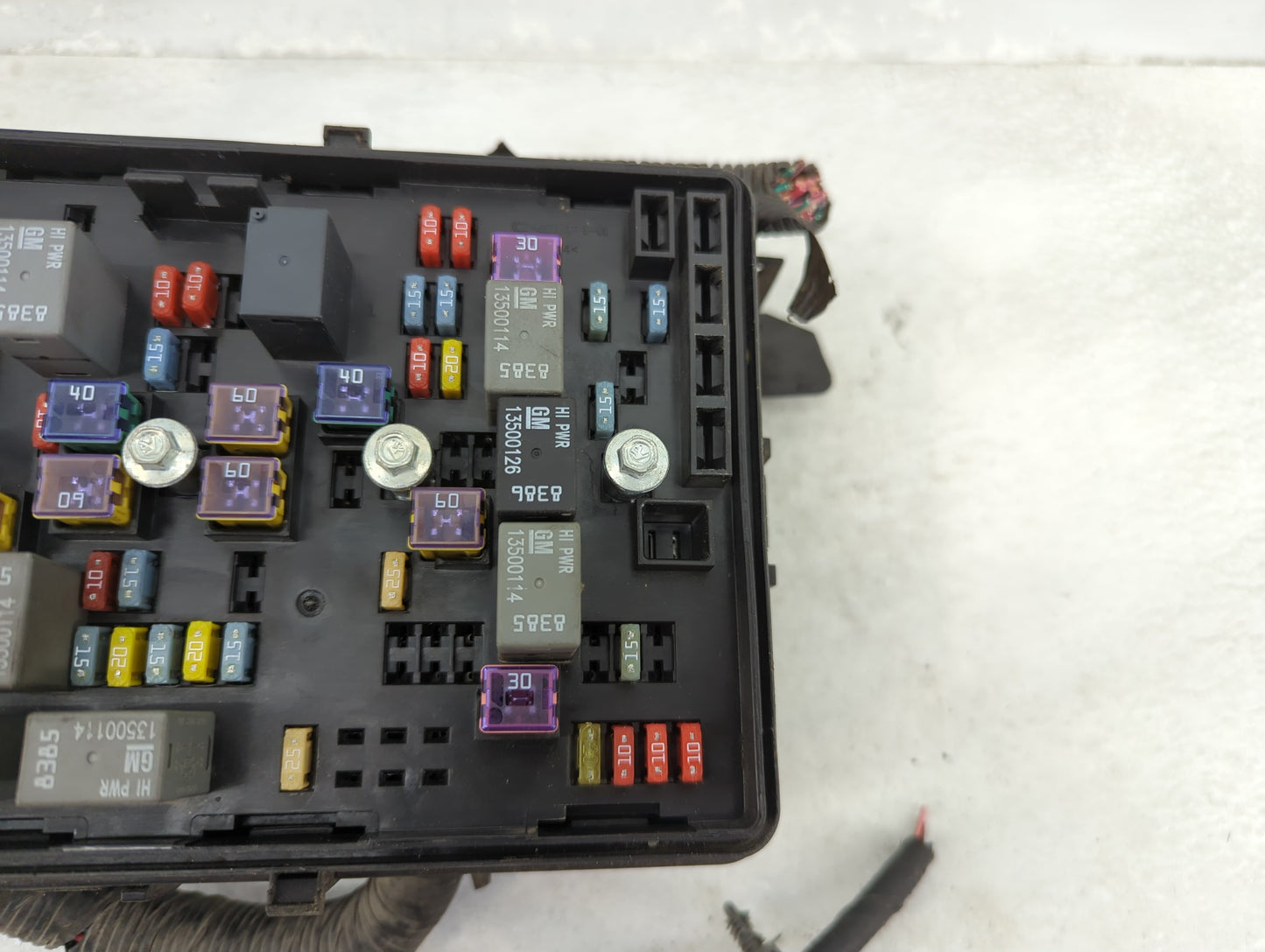 2008-2011 Chevrolet Impala Fusebox Fuse Box Panel Relay Module P/N:13729154-01 Fits Fits 2008 2009 2010 2011 OEM Used Auto P