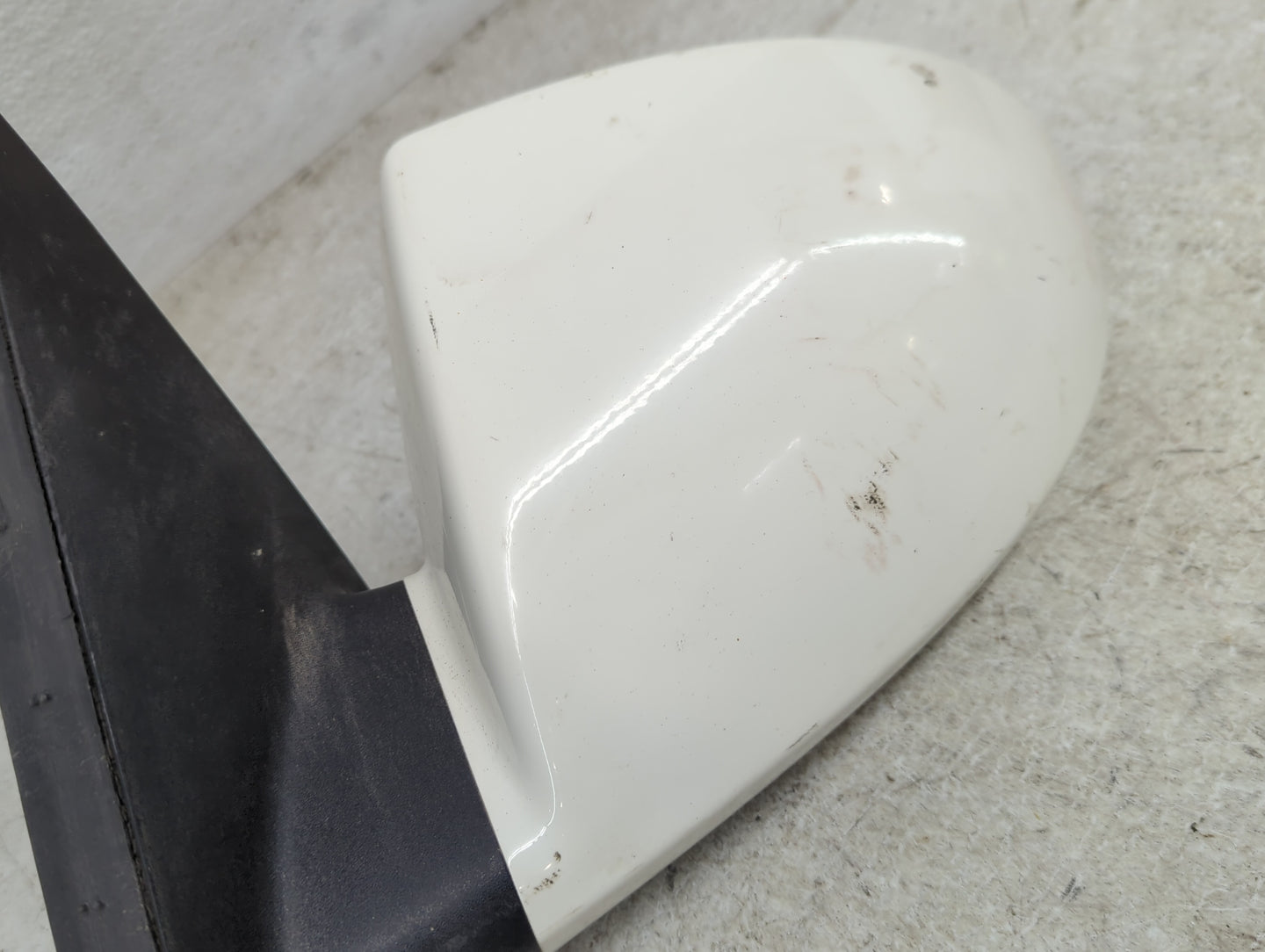 2006-2016 Chevrolet Impala Driver Side View Mirror - Left Door Mirror OEM Used - Oemusedautoparts1.com