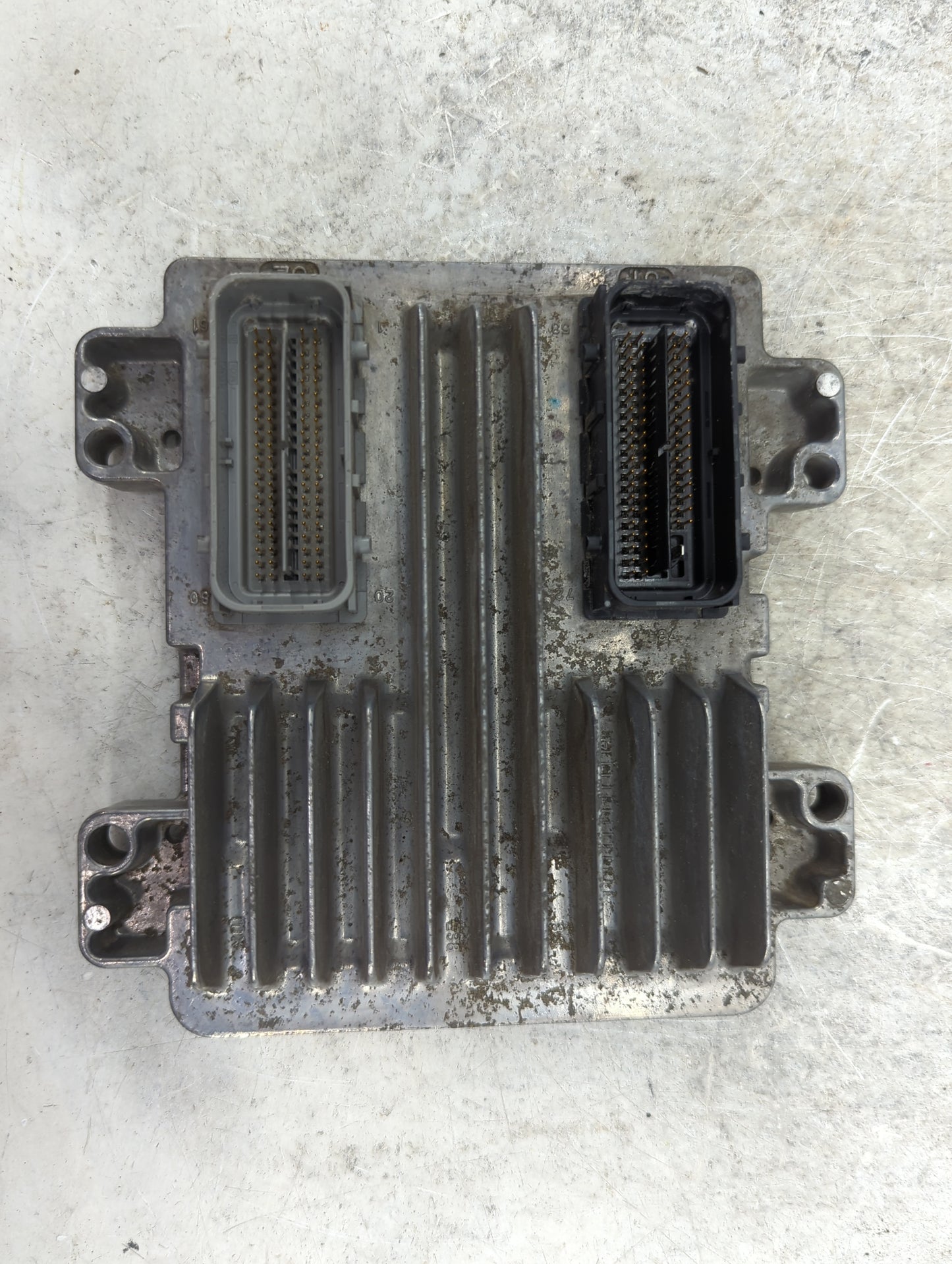 2008 Chevrolet Impala PCM Engine Control Computer ECU ECM PCU OEM P/N:12612384 12617568 Fits Fits 2009 2011 OEM Used Auto Pa
